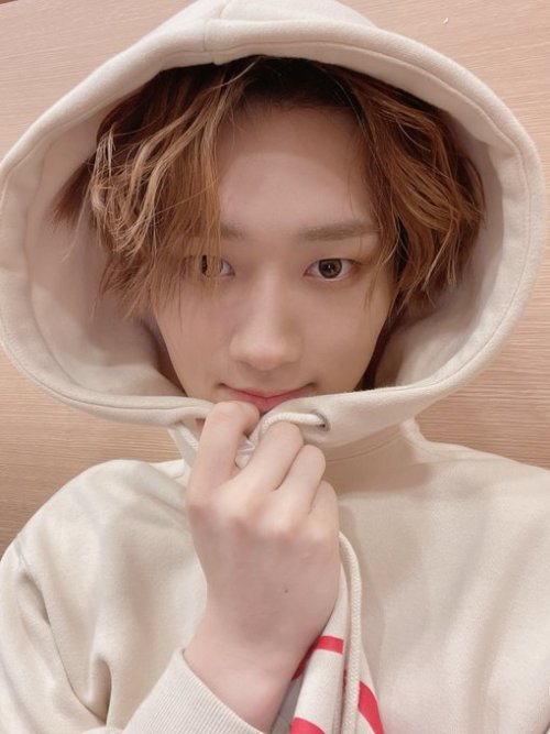 [#Yongseung]Stay warm my Verrers Source: VERIVERY(1, 2, 3, 4)