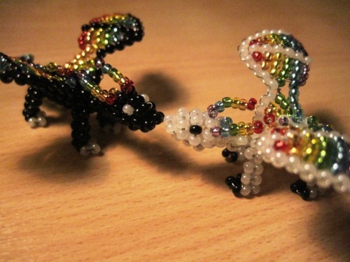 nabesima:Rainbow baby dragons!!Look at my new children, I love them.
