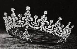 uilasharryfanfiction:  From top, The Girl’s of Great Britain and Ireland Tiara (with base, left, without base, right), The Fife Tiara, The Grand Duchess Vladamir Tiara (with pearls, left, with emeralds, right), The Poltimore Tiara, The Strathmore Rose