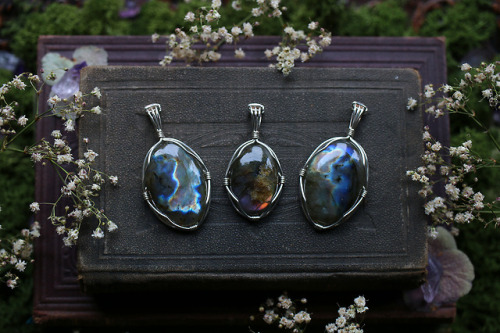 Beautiful moss agate, rainbow moonstone, labradorite and ruby + kyanite in fuchsite pendants are now