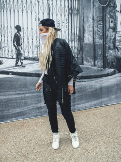 cocaine-nd-caviar:  overdeauxis:  outfitmade:  Get the jacket here: RIBBED LEATHER BIKER JACKET Shop Outfitmade.com  Follow Overdeauxis, The Streetfashion Bible!  Dope Daily Streetwear Posts 