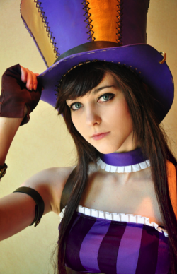 hotcosplaychicks:  http://hotcosplaychicks.tumblr.com for more beautiful cosplay. 