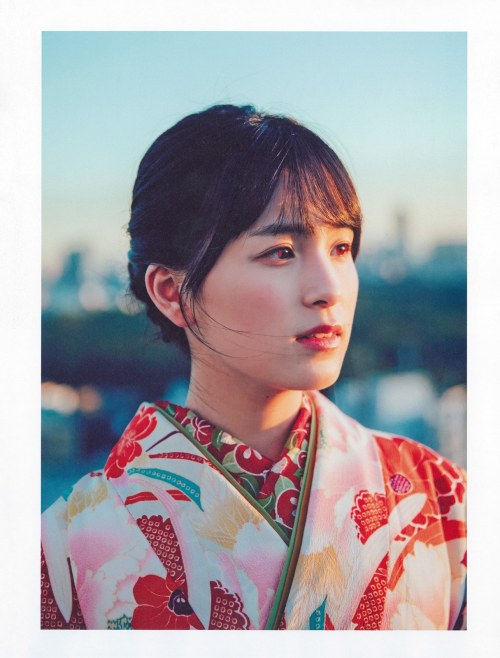 oshibook:  Ozono Momoko (Nogizaka46) B.L.T 20±SWEET 2020