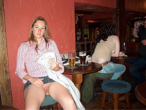 exposed-in-public:  Exposed in the pub showoffpictures:  Time for a snack with that