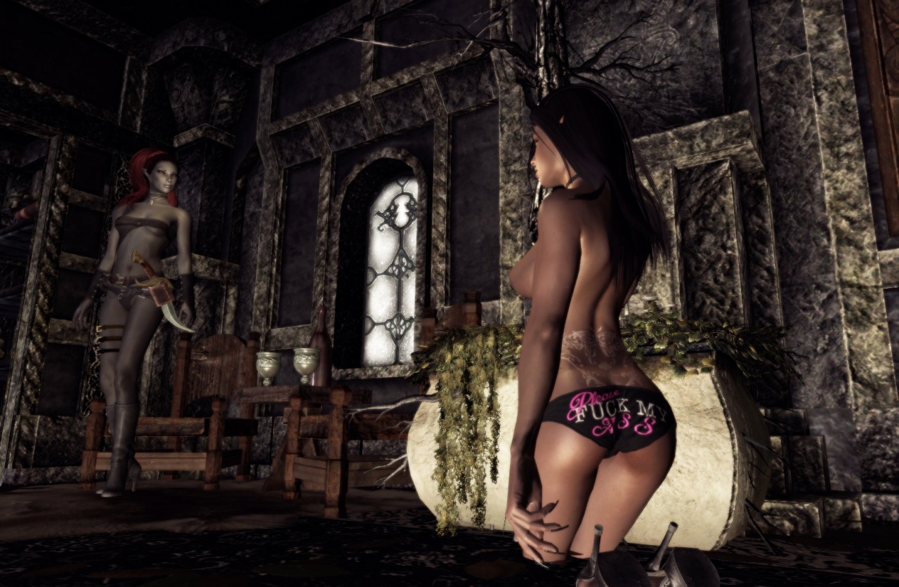 llunalytt:  Jermayne and Falanu___ “So my friend left the key under the mat, you