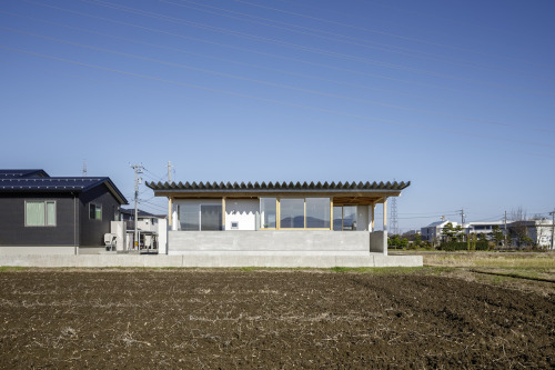 leibal: Nanto House is a minimal residence located in Toyama, Japan, designed by Kazuto Nishi Archit