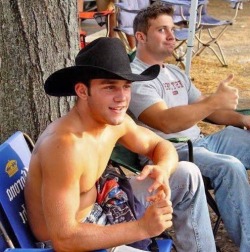 Txcwbysexy:  Oregoncountryboy:  Liguy:  Bro Diptych 793  Check Out My Country Boys!