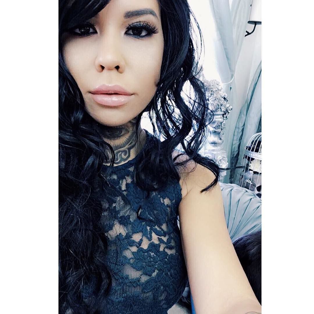 Photo shoot selfie from my shoot with @iamjustcause at @blackfiligreetattoo Fallbrook
