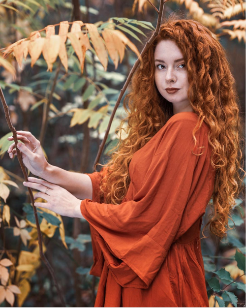 awesomeredhds02: veronikamiklovicova Konečne moja milovaná jeseň  @balazovic.portrait  #redhair #red