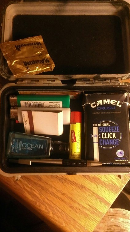 thefrozenjedi: My stash box , what’s in yours ?