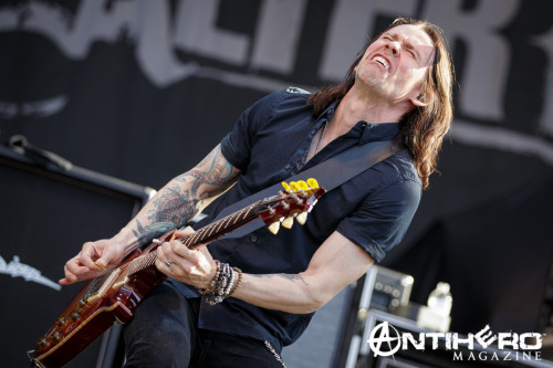 Cool shots of Myles Kennedy with Alter Bridge @ Chicago Open Air Festival.© Anti Hero.More infos her