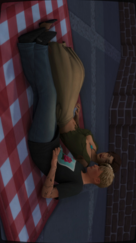 Downtown Willow Creek, Night Cont'liberty Lee, Travis Scott