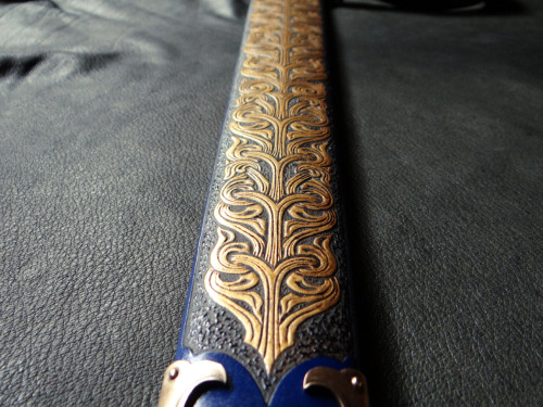  Greetings! I’d like to share my latest completed commission, a scabbard for the Vorpal sword,