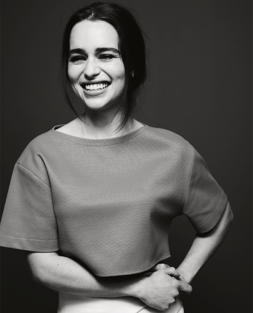 emclarkedaily:  Emilia Clarke’s Dom Hemingway TIFF portraits (Sept. 2013) 