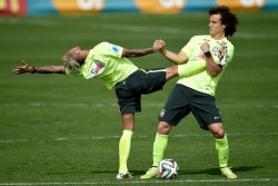 Fiftythreecrimes:  David Luiz And Dani Alves Rehearsing For Their Roles In Swan Lake