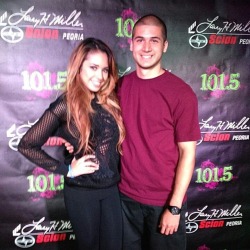 mizzjasminevillegasnewz:  Jasmine v with another fan