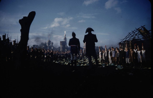 In Sergei Bondarchuk’s epic “War and Peace” (1967) thousands of people dressed in historical costume