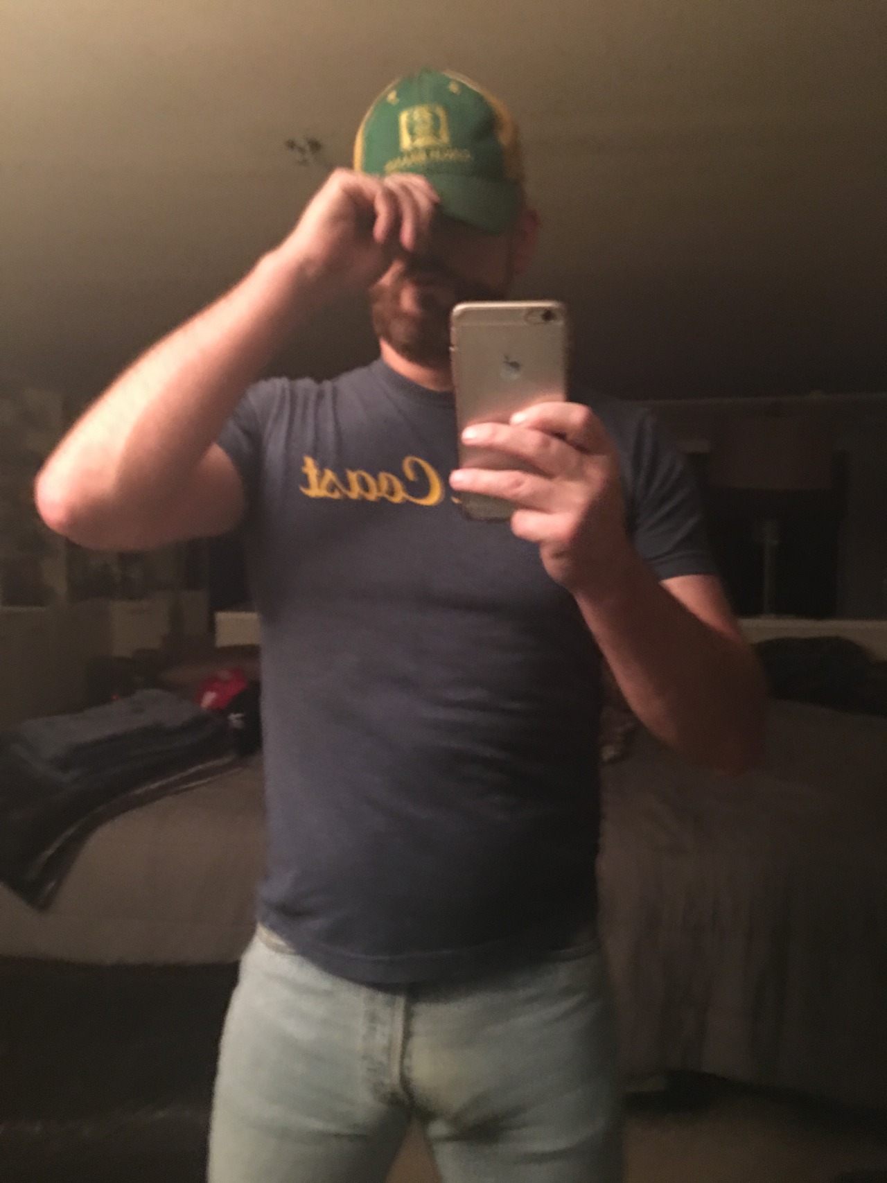 hungfacefucker:Hungfacefucker / posing in 501 jeans