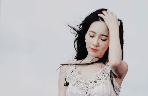 taengs:    Taeyeon as Snow White:Â â€œOnce upon a time, in deep winter, a queen