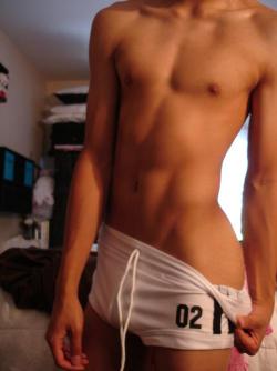 sexyboysbeingsexy.tumblr.com post 117413472544