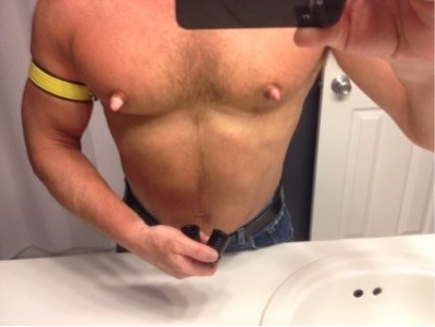 nipaliciousdaddy:Daddy says service these nips if you want more ….