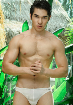 thairocky:  Thai Model: Mos