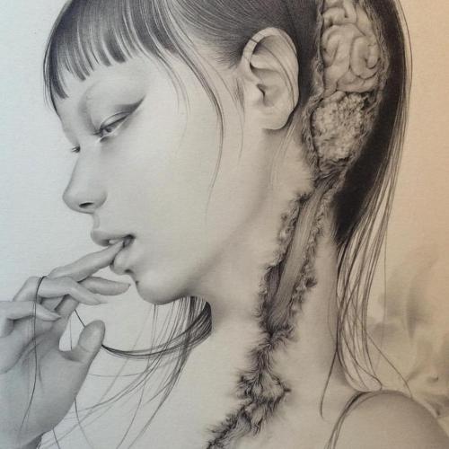 Ozabu aka Saki Ozabu おざぶ (Japanese)  Drawings: Graphite / Acrylics / Watercolors on Paper/Moleskine 