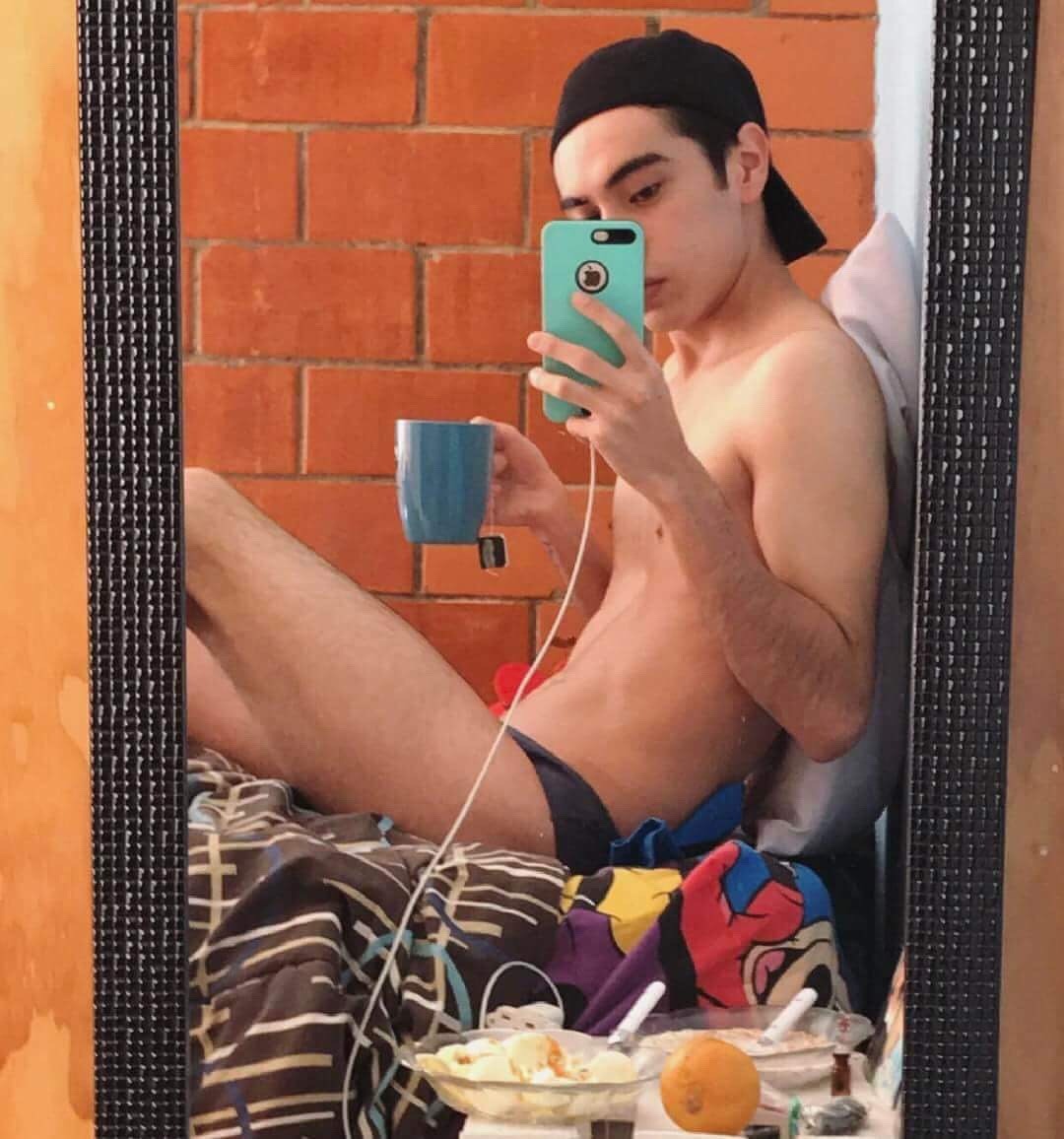 elgoberhardvard:  Gay boy from Mexico City