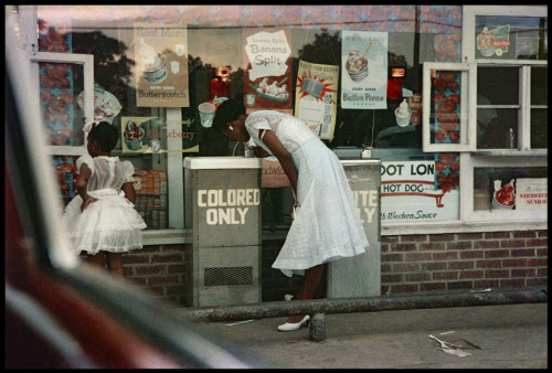 nobrashfestivity:gordon parks, drinking fountains, mobile, alabama,1956