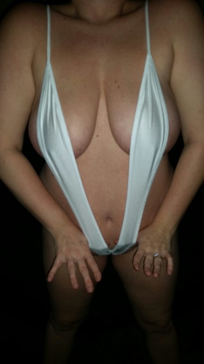 bbw-rochelle:  New slingshot bikini! porn pictures