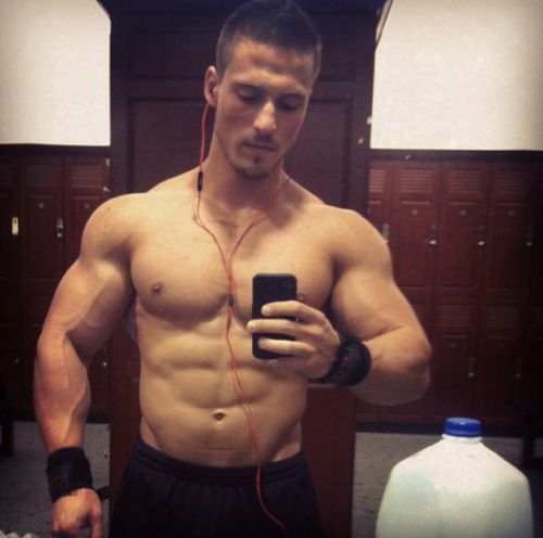 mancrushoftheday:  straightalphamen:  Straight 21 muscle stud!  Reblogged via @man_crush
