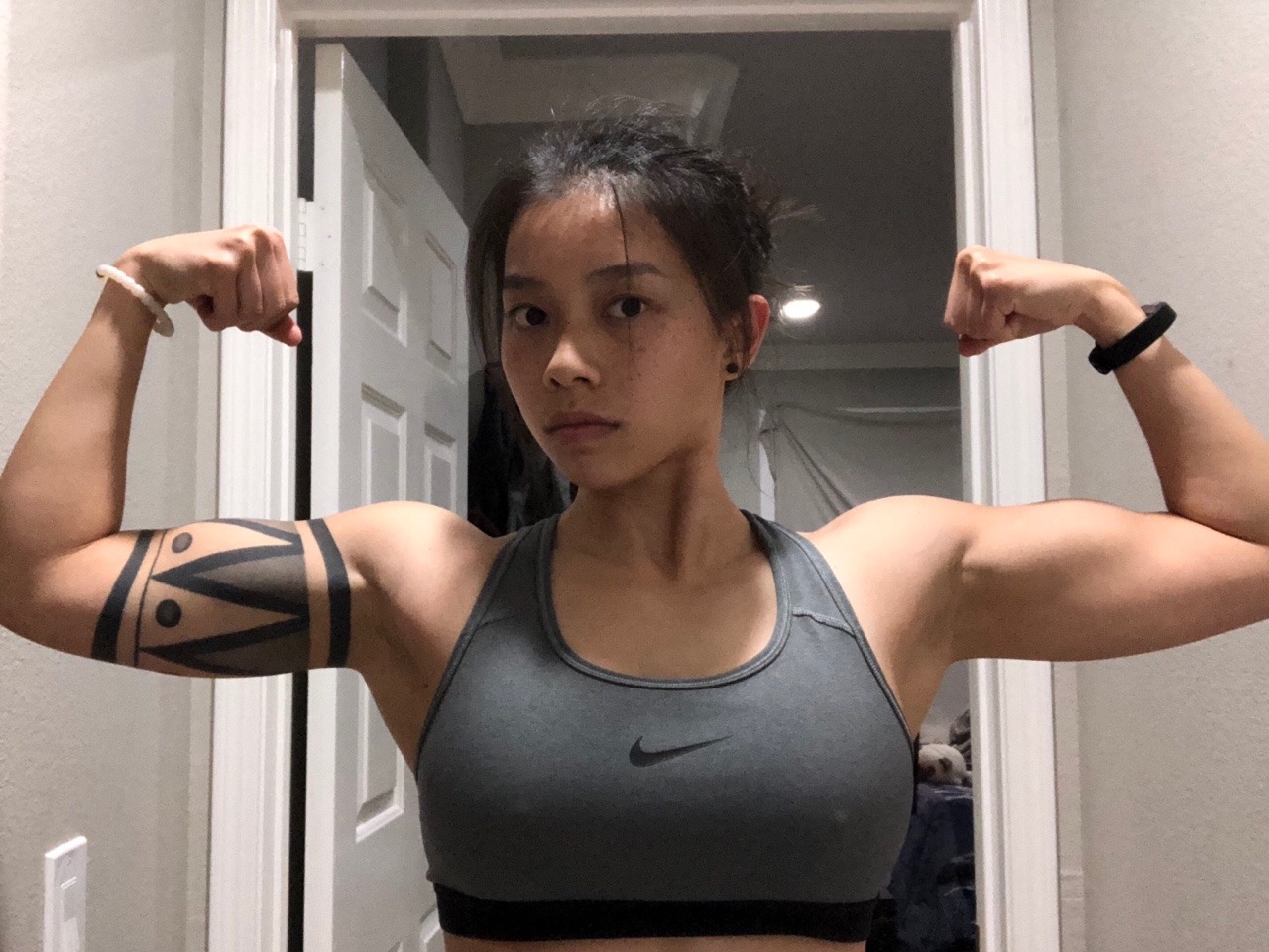 korrafitness: Flex Friday! Fuhsique! Currently in a bulking phase trying to focus