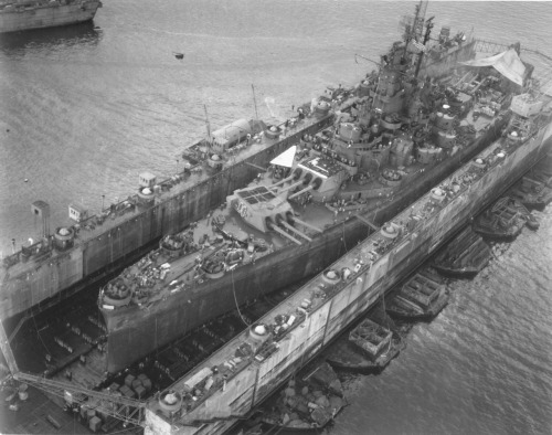 ultimate-world-war-ii:USS South Dakota in a portable dry dock. Pacific, 1945 What an amazing feat of