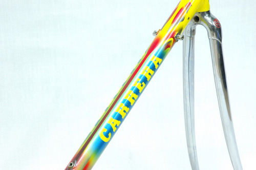 candypaintjob:  DSC_9363 by EpiCycle on Flickr.