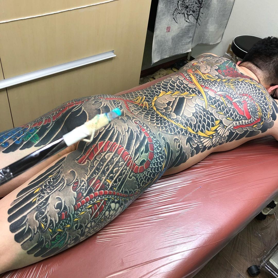 刺青師 龍元 Tattooist Ryugen 龍 背中額 Dragon Traditional Japanese Full Back