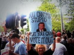 homeforlost-timelords:  some of my favourite photos from #MarchinMarch in Australia 