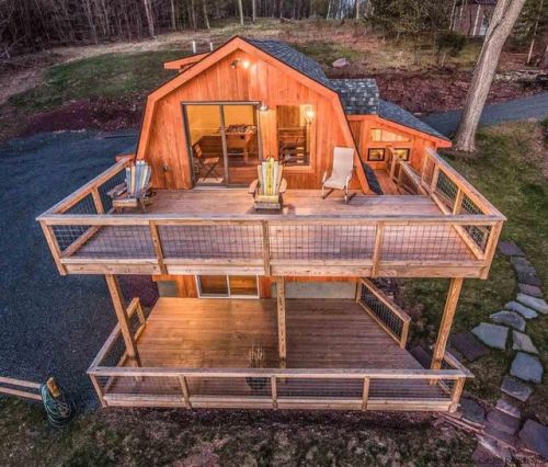 kyleecarrigan:  @mossyoakmaster. Dude. Look at it. 😍… I hate that the kitchen is basic as fuck but other than that. 🙌🏼  Holy shitttt 😍😍that’s amazing!! And yea that kitchen is horrible it needs to be better haha