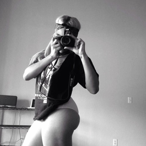 himhersexy:  My drug of choice. -Him