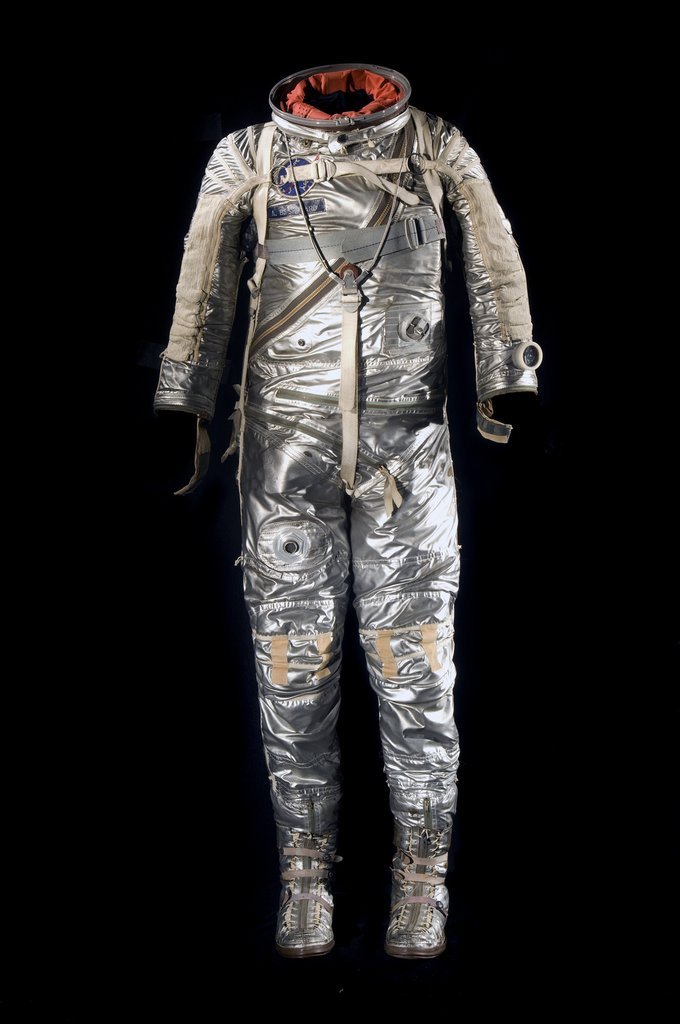 space-pics:
“ Alan Shepard’s Freedom 7 spacesuit, 52 years ago today
http://space-pics.tumblr.com/
”