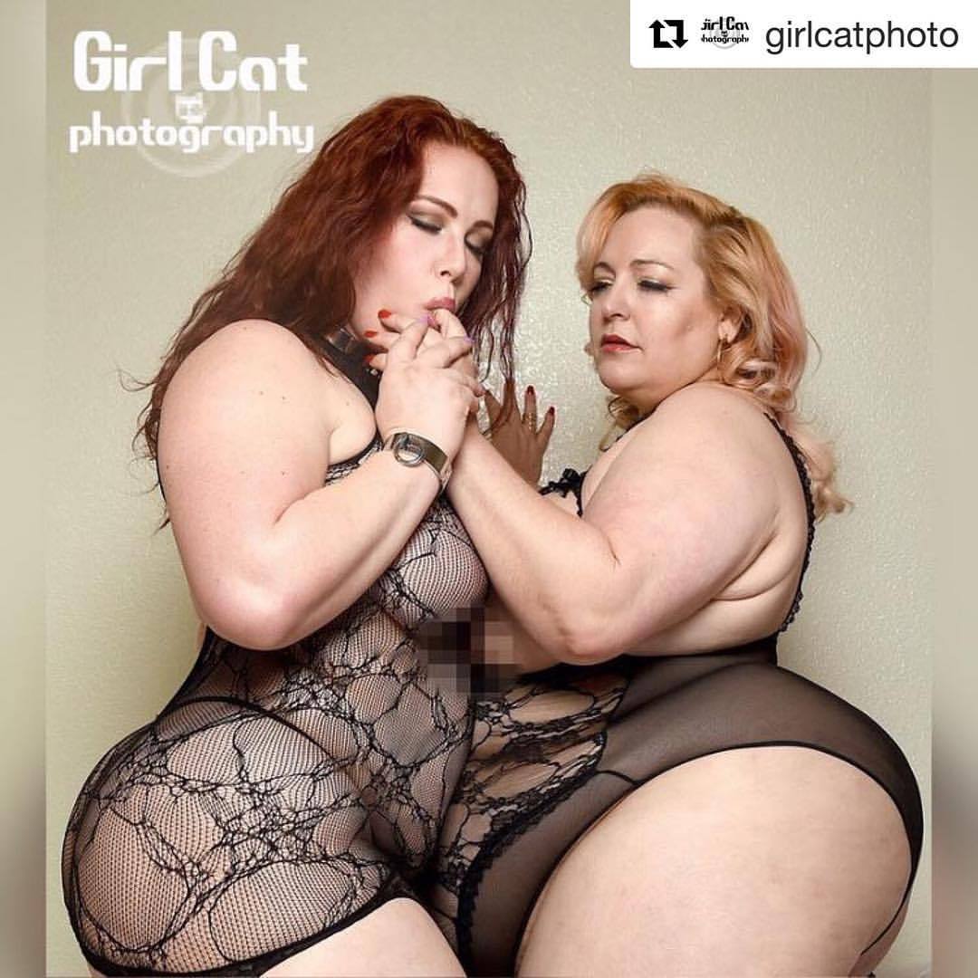 #Repost @girlcatphoto ・・・ I gotta give a special shout out to @theviviennerose