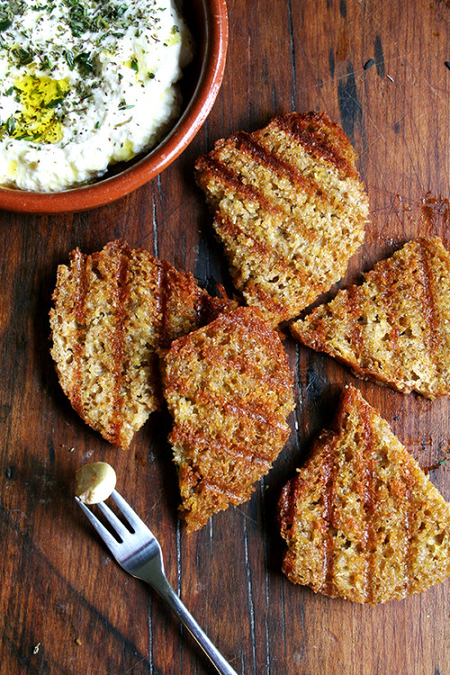 Porn photo do-not-touch-my-food:  Ricotta Crostini With