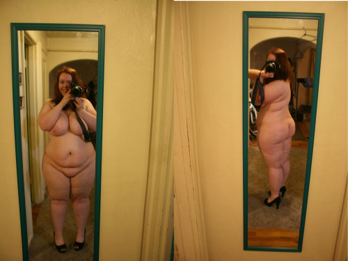 http://lovinthickmoms.tumblr.com/post/52335967103