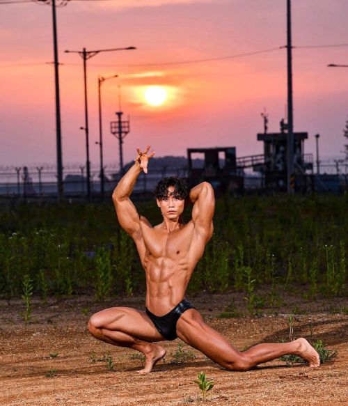 Bodybuilder and muscle model, Kwon Eungoo