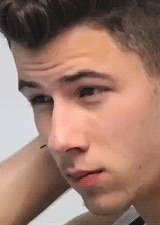 moded1:  Good God this boy is HOT