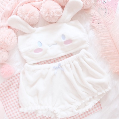 ♡ My Melody/Cinnamoroll Tube Top &amp; Pumpkin Shorts  - Buy Here ♡Discount Code: honey (10% off any