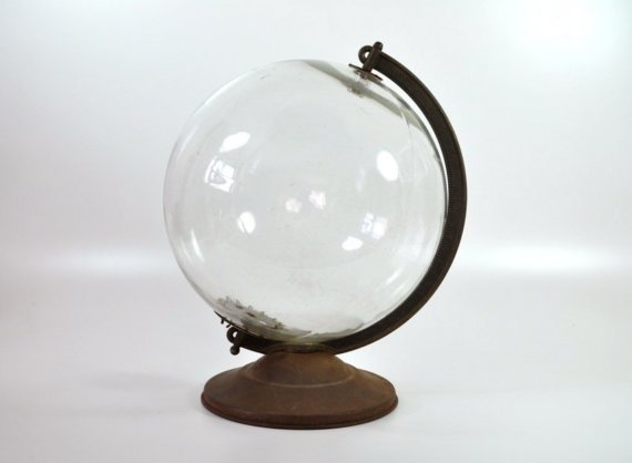 designbinge:  One of a Kind World Globe, 1940’s Etsy - CathodeBlue