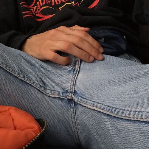 https://lvtus.tumblr.com/post/169892631266