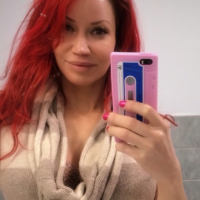 biancabeauchamp:  Girl next door kisses to you all. Muah xxx!