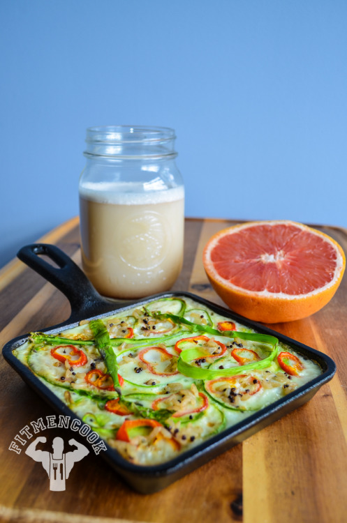 Starting off the day with an egg white, asparagus and brown rice &amp; quinoa frittata, wit