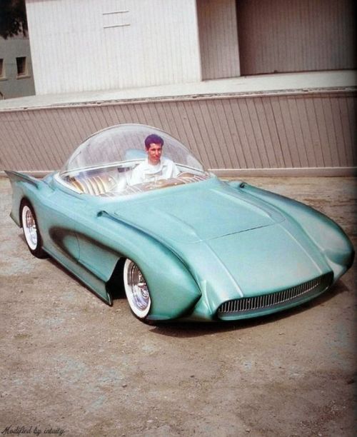 justahillbillyfromouterspace:this Vette took many forms to get to this point and I think it’s 